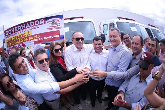  Deputado Zó celebra policlínica e novas ações para Juazeiro