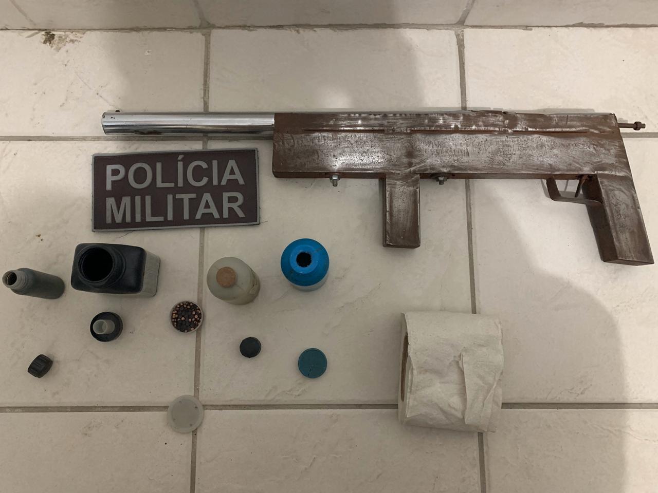  Indivíduo é preso por porte ilegal de arma de fogo e ameaça em Remanso